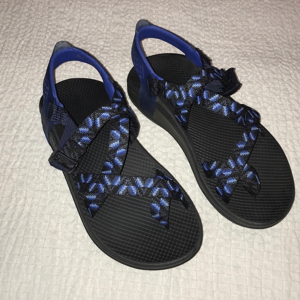 Men’s Chaco’s Size 8